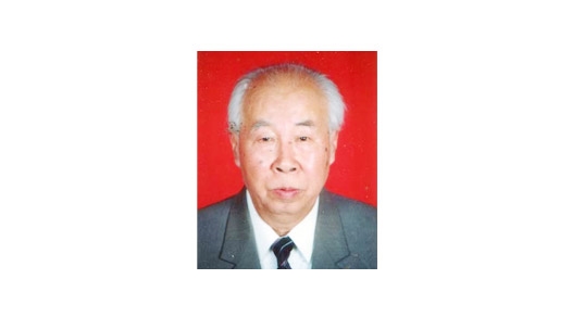 崔瑞珍.1980年－1984年任學校校長；1984年－1989年任學校黨委書記